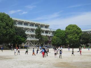 げんき休みの校庭②