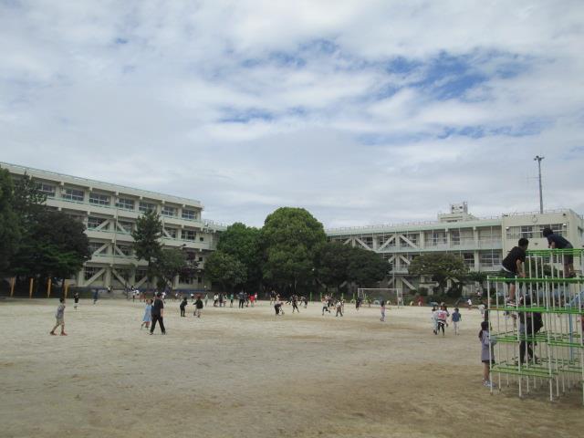 げんき休みの校庭①