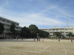 のいのび休みの校庭①