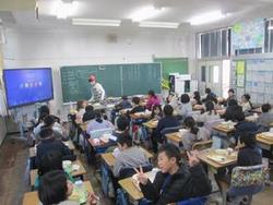 消防署見学をがんばった3年生③
