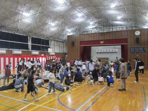 6年生ありがとうの会(1,6年)①