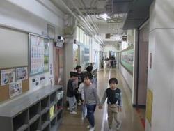 放送室前