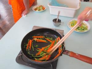 野菜の油炒め(6年③)
