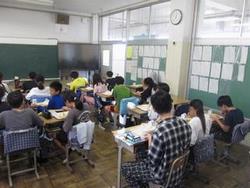 給食時間の6年生③