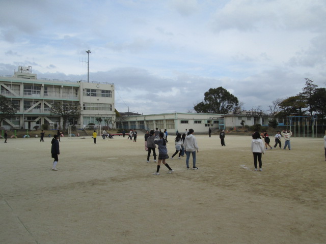送る会の後の6年生②