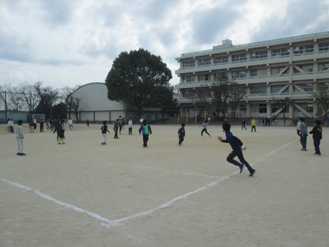 送る会の後の6年生③