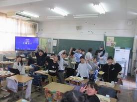 おかわり中の3年生