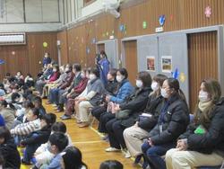 参観してくださったＰＴＡ、地域の皆さん