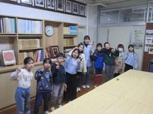 式を進めた子供たち