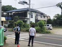 警察の見守り