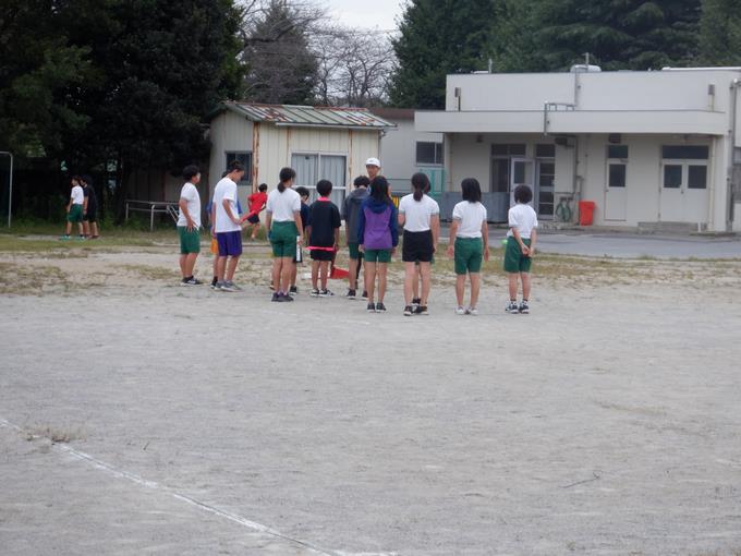 秋季市民陸上大会リレー練習