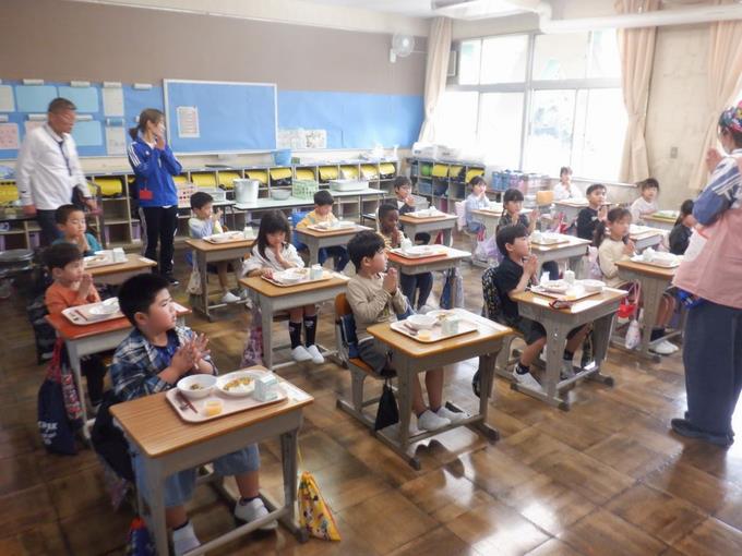 給食開始