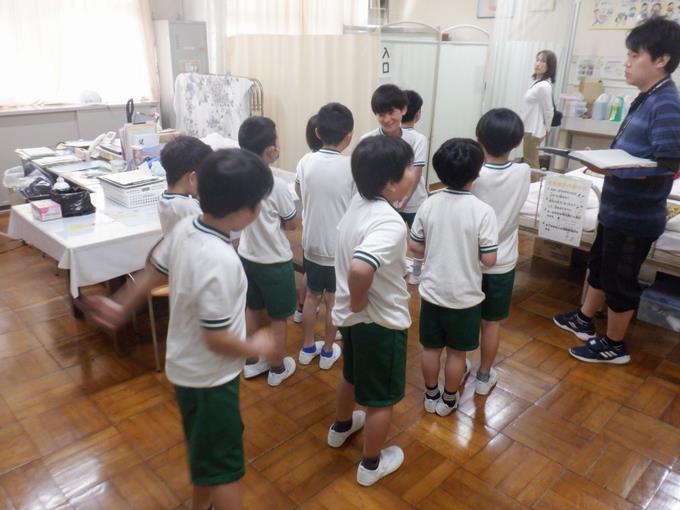 説明をよく聞いて