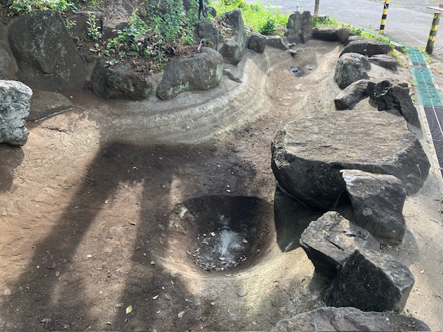 しらじ池
