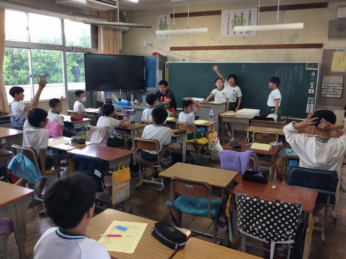 スポーツクラブ