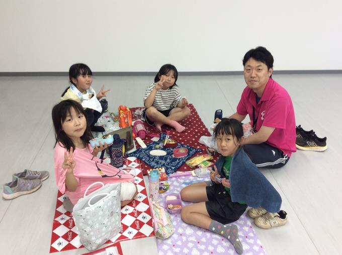 3年生＠お弁当＆おやつタイム