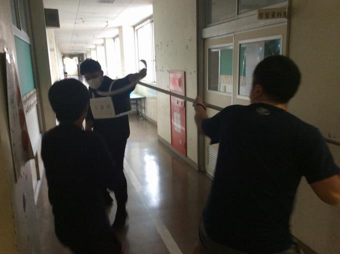 不審者対応訓練