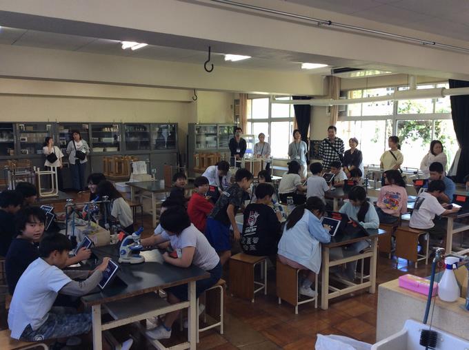 5年生の学習(理科室)