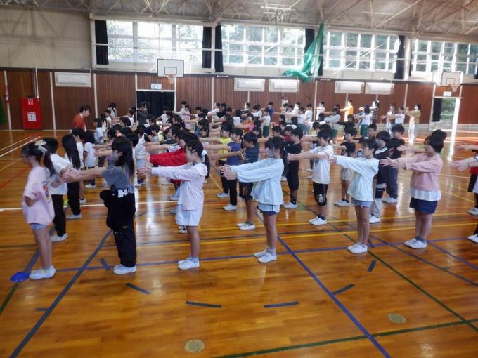 静かに整列