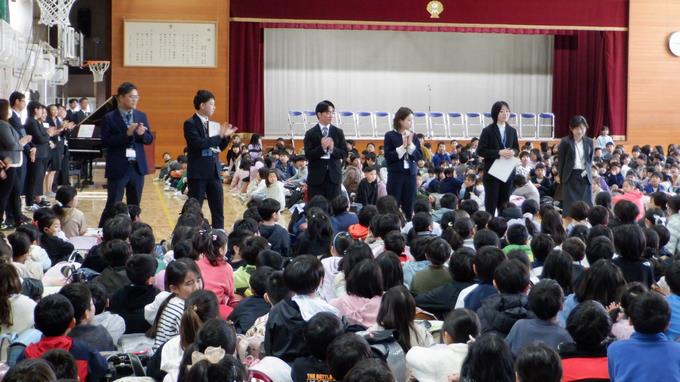 担任発表