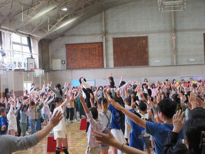 全校ダンス