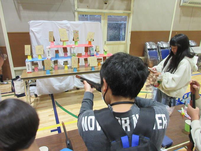 こどものまちの射的