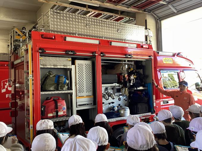 ポンプ車の説明