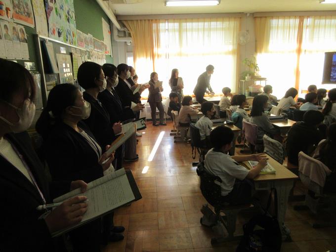 他校の先生方が参観しました