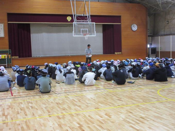 学年主任Ｎ先生からの訓示