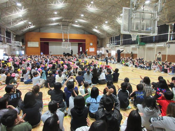 全校○✕クイズ