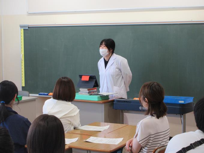 栄養教諭の話