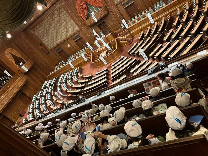 広い議場