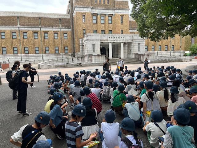 国立科学博物館前