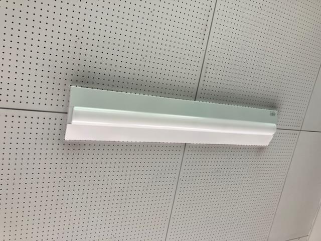LED照明交換工事