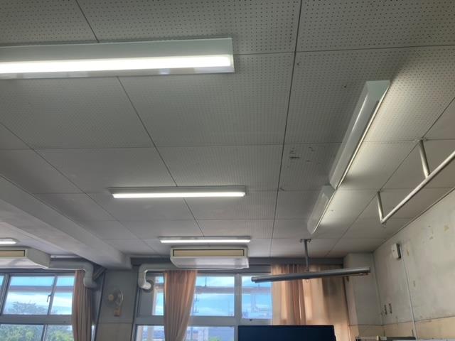 LED照明交換工事