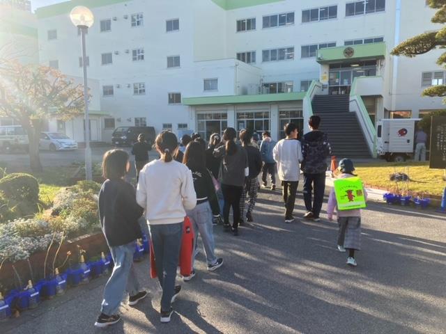 水曜日の朝はあいさつ運動