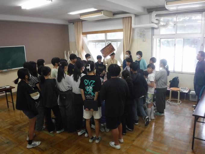 飛ノ台史跡公園博物館出前授業@6年生