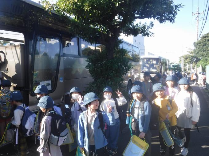 学習バス1号車