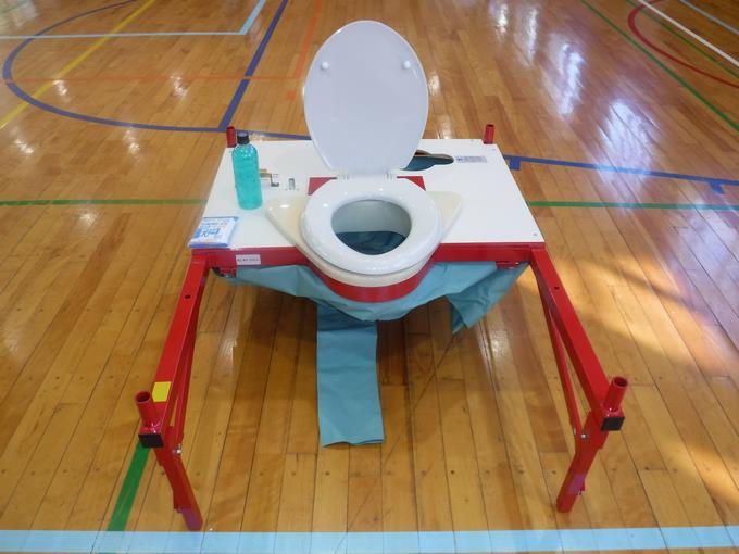 簡易トイレ設置訓練