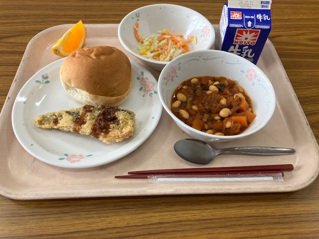 12月4日の給食