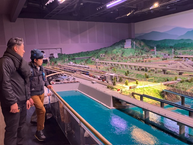 鉄道ジオラマの見学