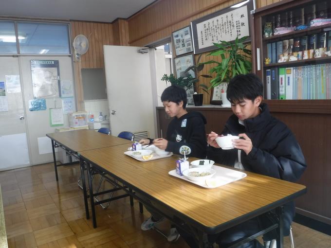 校長室会食@6年生