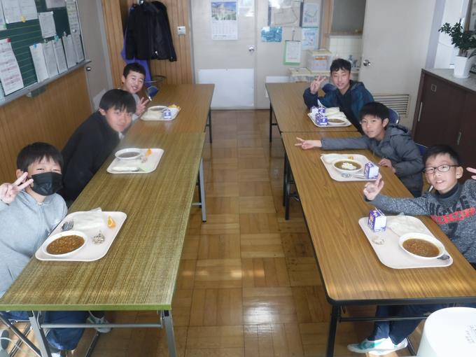 校長室会食@6年生