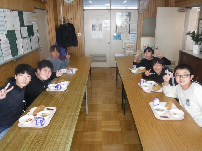 校長室会食@6年生