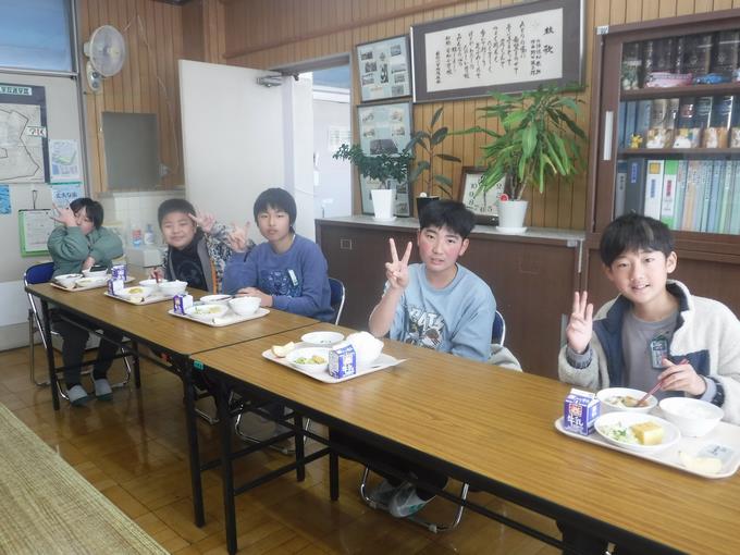 校長室会食@6年生
