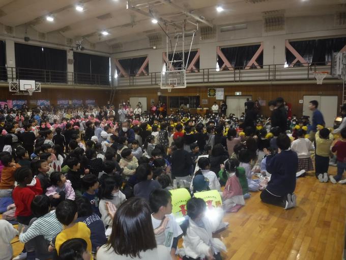 6年生入場