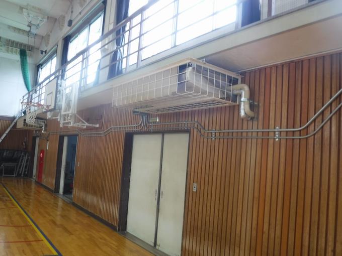 体育館エアコン設置工事