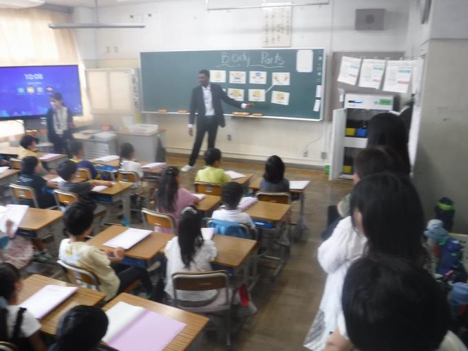 2年生＠外国語活動