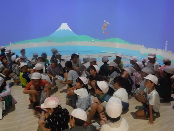 そうぞうシアター