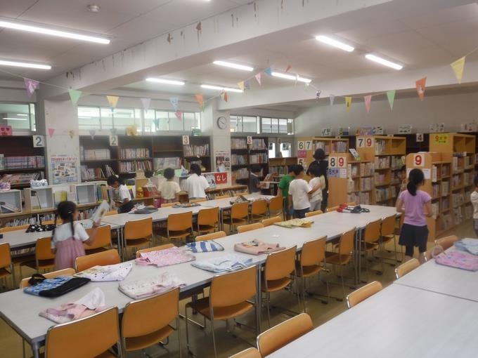 業間休み時間@図書室